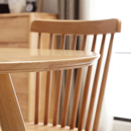 Modern Minimalist Solid Wood Round Dining Table For 4-6 Seats Dining Room