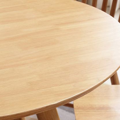 Modern Minimalist Solid Wood Round Dining Table For 4-6 Seats Dining Room