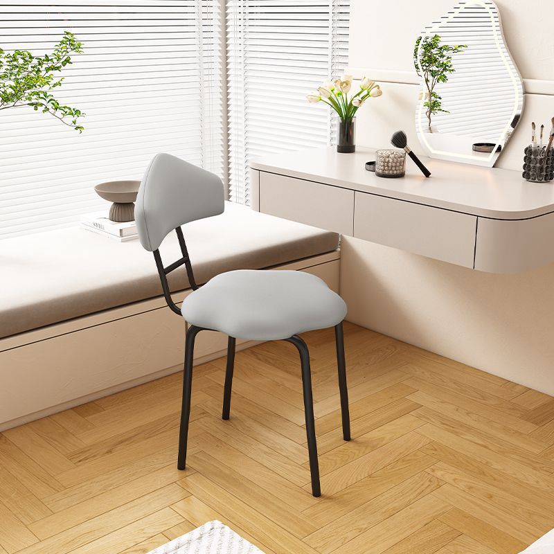 Contemporary Nordic Cloud Shape Cushion Synthetic Leather Carbon Steel Vanity Stool Backrest Armless For Bedroom