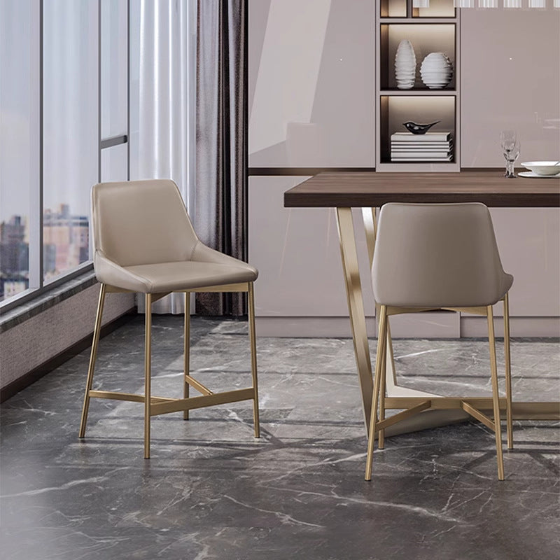 Modern Minimalist PU Leather & Carbon Steel Curved Bar Stool For Dining Room & Living Room