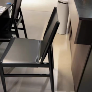 Modern Minimalist Synthetic Leather & Wood Curved Square Dining Chair For Dining Room And Living Room