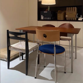 Traditional Vintage Velvet Wood & Stainless Steel Curved Round Dining Chair For Bedroom, Living Room And Kitchen