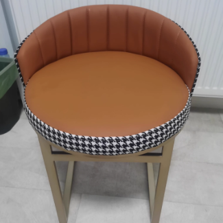 Contemporary Nordic PU Leather & Iron Curved Round Vanity Stool For Bedroom And Living Room