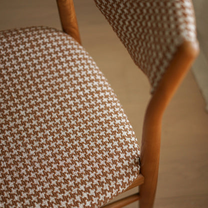 Traditional Vintage Ash Wood Multi-Ply Fabric Curved Dining Chair With Backrest For Dining Room