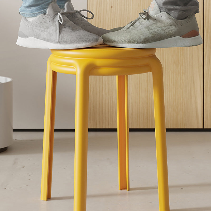 Contemporary Nordic Geometry Round Plastic Stackable Chair For Bedroom