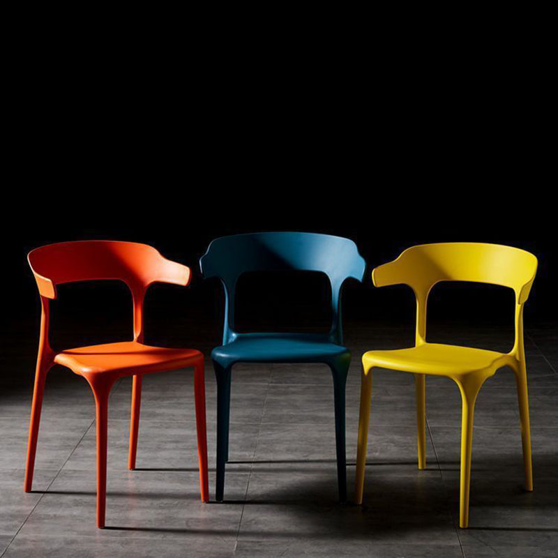 Contemporary Scandinavian Square Plastic Stackable Dining Chair Arc Backrest For Dining Room