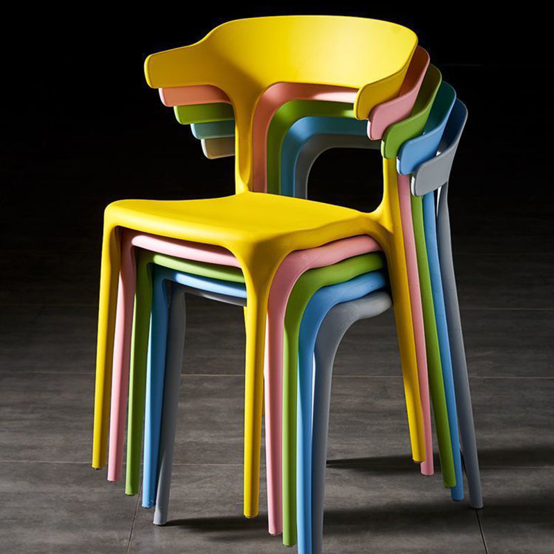 Contemporary Scandinavian Square Plastic Stackable Dining Chair Arc Backrest For Dining Room
