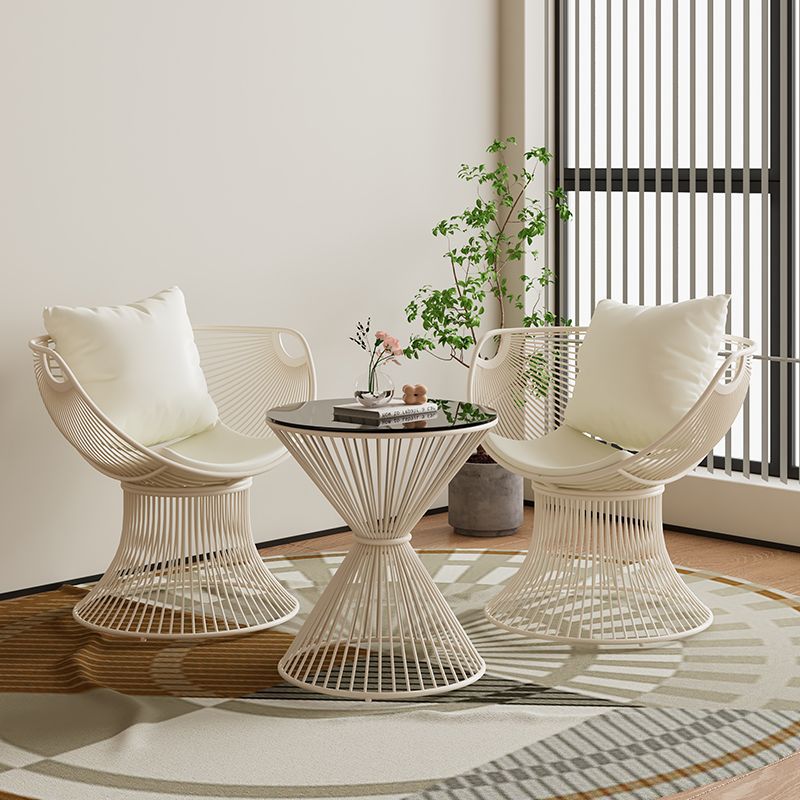 Contemporary Scandinavian Scalloped Iron Frame Hollow Dining Chair Backrest For Dining Room