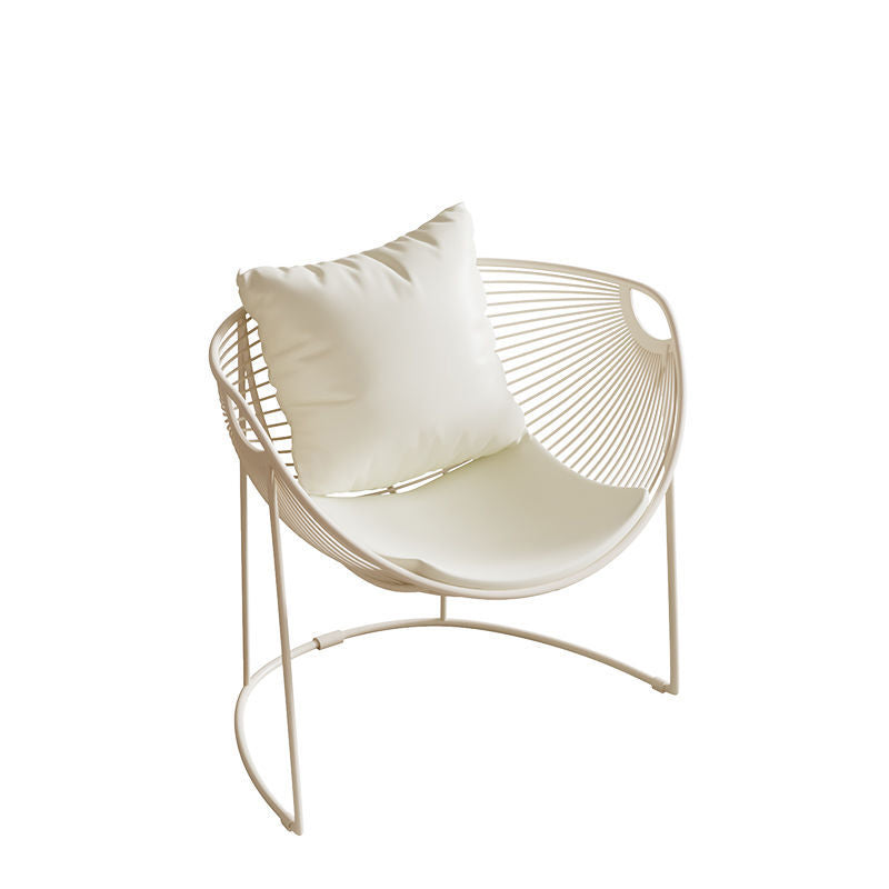 Contemporary Scandinavian Scalloped Iron Frame Hollow Dining Chair Backrest For Dining Room