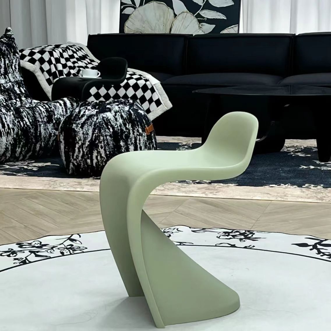 Contemporary Creative Arc Plastic Stackable Vanity Stool Low Back For Bedroom