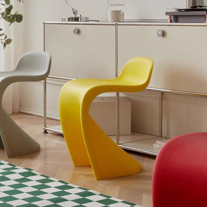 Contemporary Creative Arc Plastic Stackable Vanity Stool Low Back For Bedroom