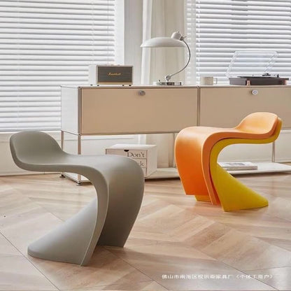 Contemporary Creative Arc Plastic Stackable Vanity Stool Low Back For Bedroom