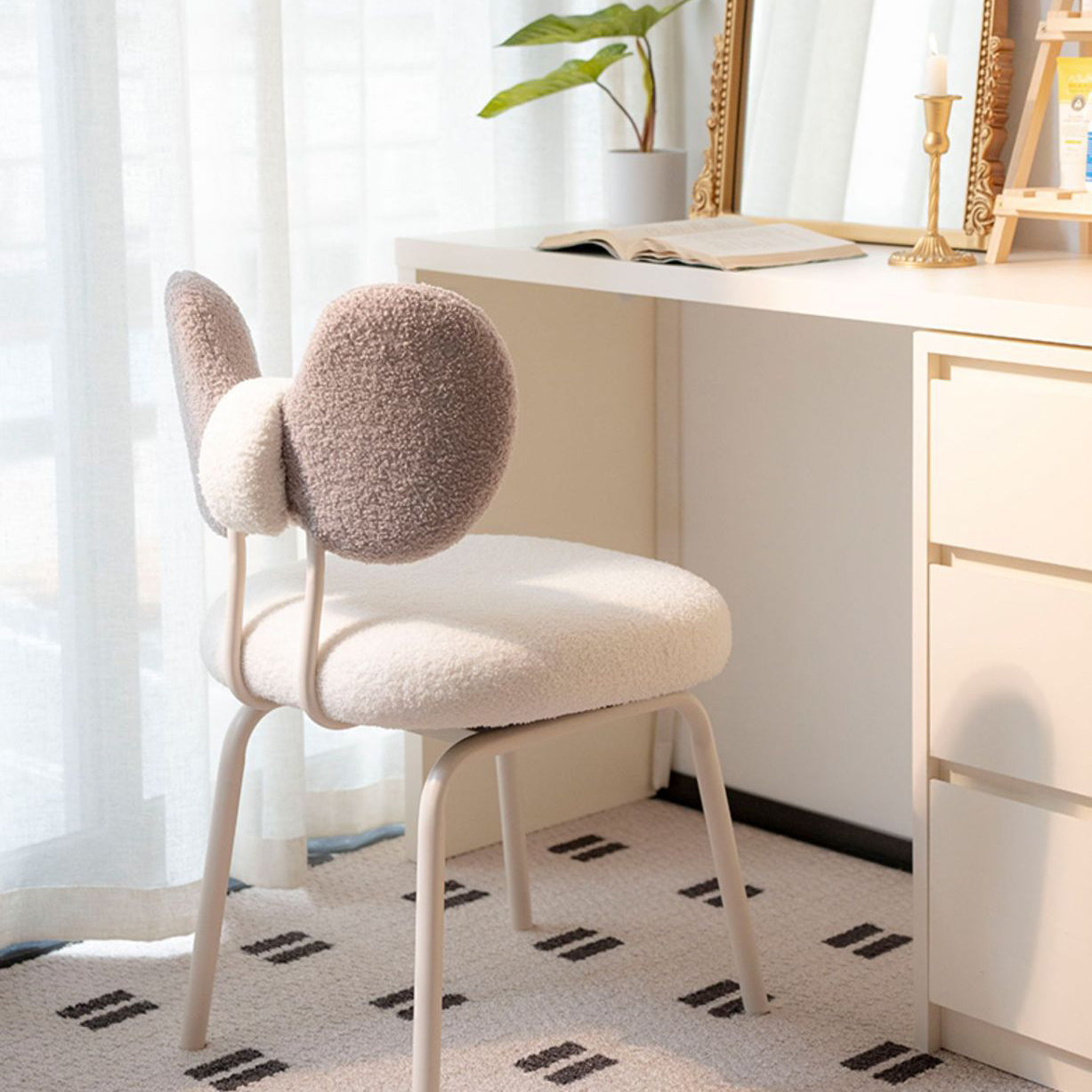 Contemporary Nordic Curved Lamb Fleece Upholstered Swivel Vanity Stool Bow-Knot Backrest For Bedroom