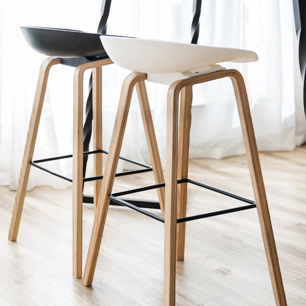 Contemporary Scandinavian Oval PP Solid Wood Bar Stool Backrest For Dining Room