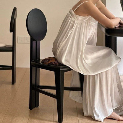 Modern Mid-Century Triangle Seat Solid Wood Dining Chair With Round Backrest For Dining Room