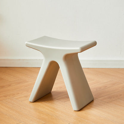 Modern Minimalist Geometric PE Plastic Kids Low Stool Backless Armless For Hallway