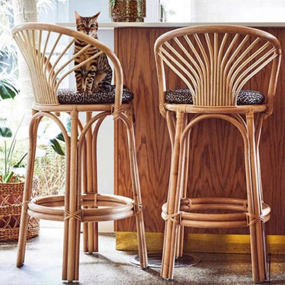 Contemporary Nordic Rattan Curved Backrest Bar Stool For Dining Room