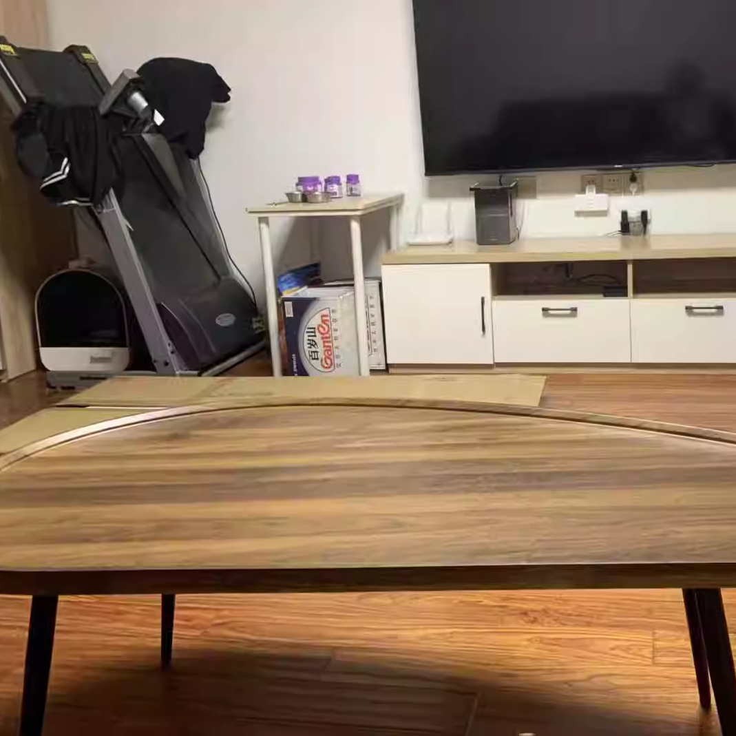 Modern Minimalist MDF & Iron Mango-Shaped Coffee Table For Bedroom & Living Room