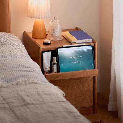 Contemporary Nordic Solid Wood Rectangular Nightstand With 2 Drawers For Bedroom & Living Room