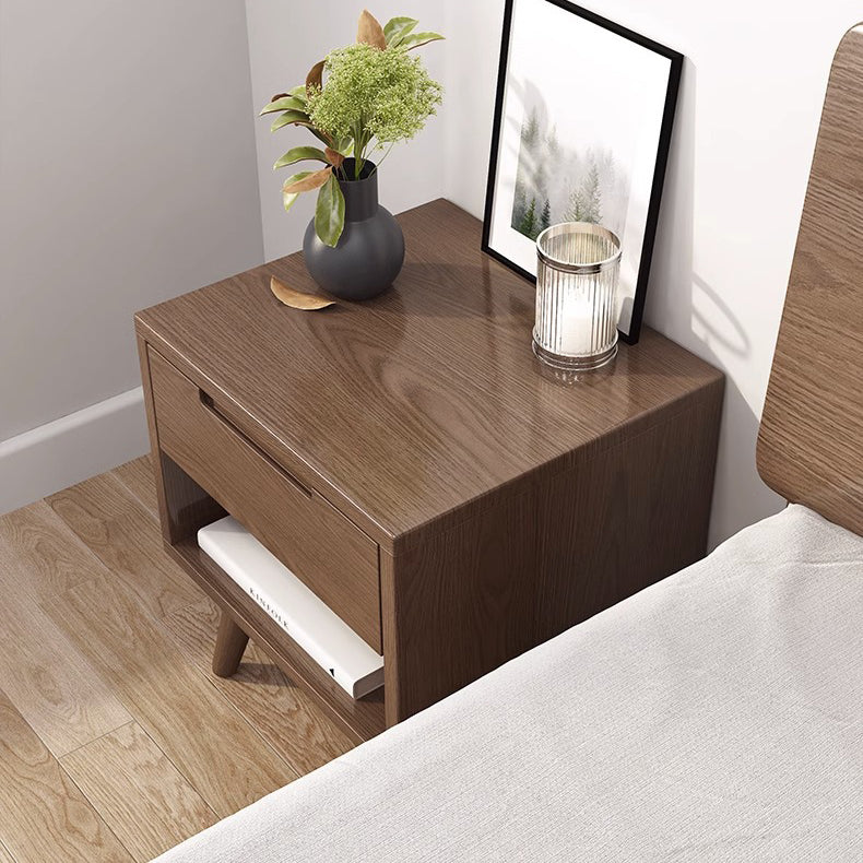 Modern Minimalist Rubberwood Rounded Square Nightstand With 1 Drawer For Bedroom Storage