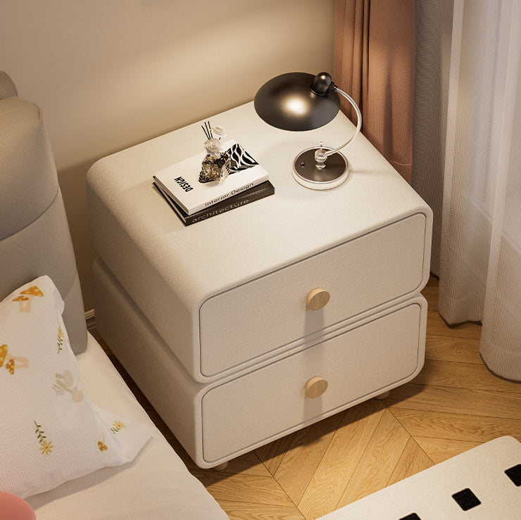 Traditional French Medium-Density Fiberboard Solid Wood Leather Rounded Nightstand With 2 Drawers For Bedroom