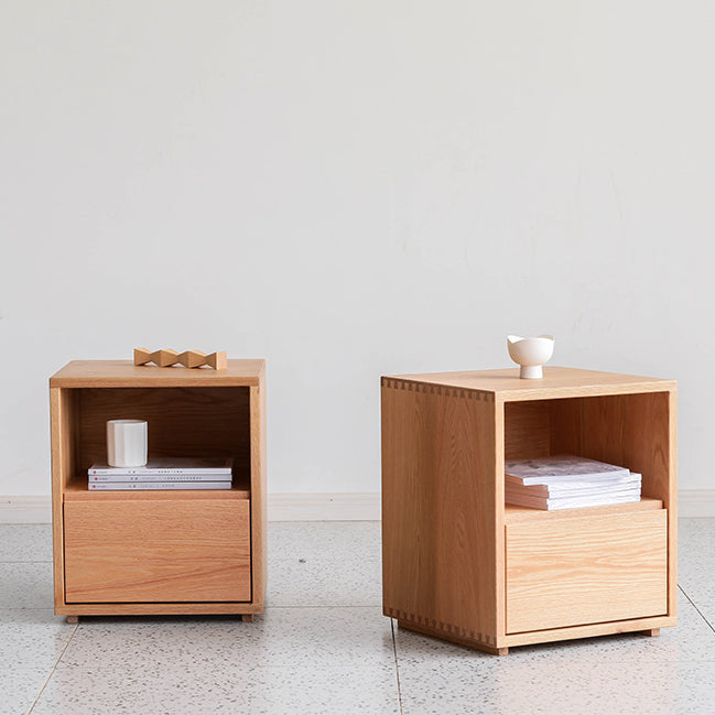 Traditional Japanese Red Oak & Black Walnut Square Nightstand With 1 Drawer For Bedroom
