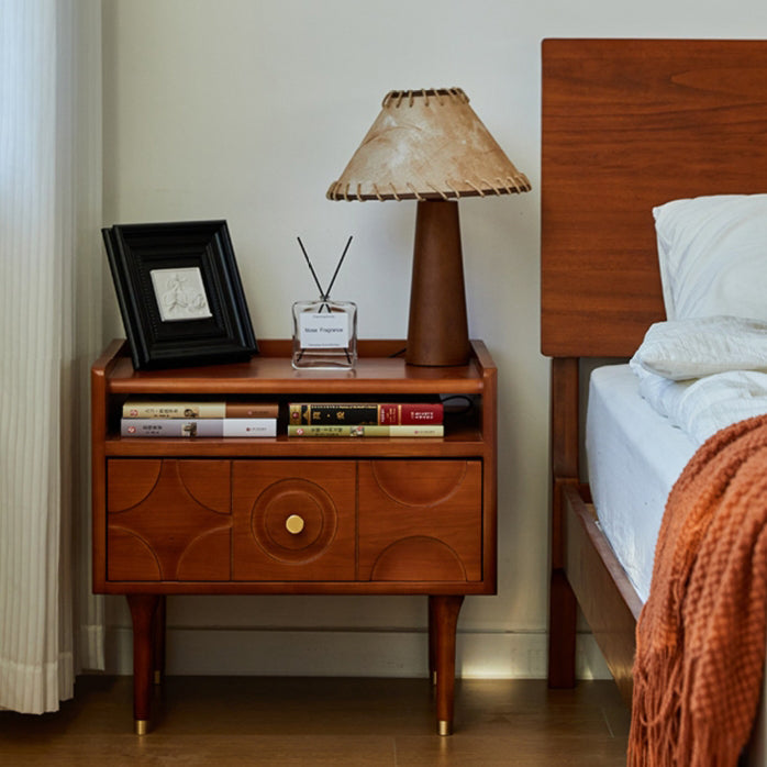 Traditional Vintage Rectangular Solid Wood Nightstand 1-Storage For Bedroom