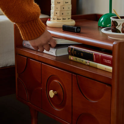 Traditional Vintage Rectangular Solid Wood Nightstand 1-Storage For Bedroom