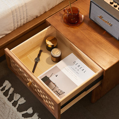 Traditional Vintage Rectangular Solid Wood Nightstand 1-Drawer For Bedroom