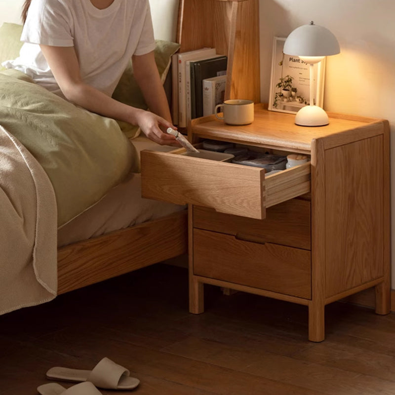 Traditional Vintage Rectangular Solid Wood Nightstand 3-Drawer For Bedroom