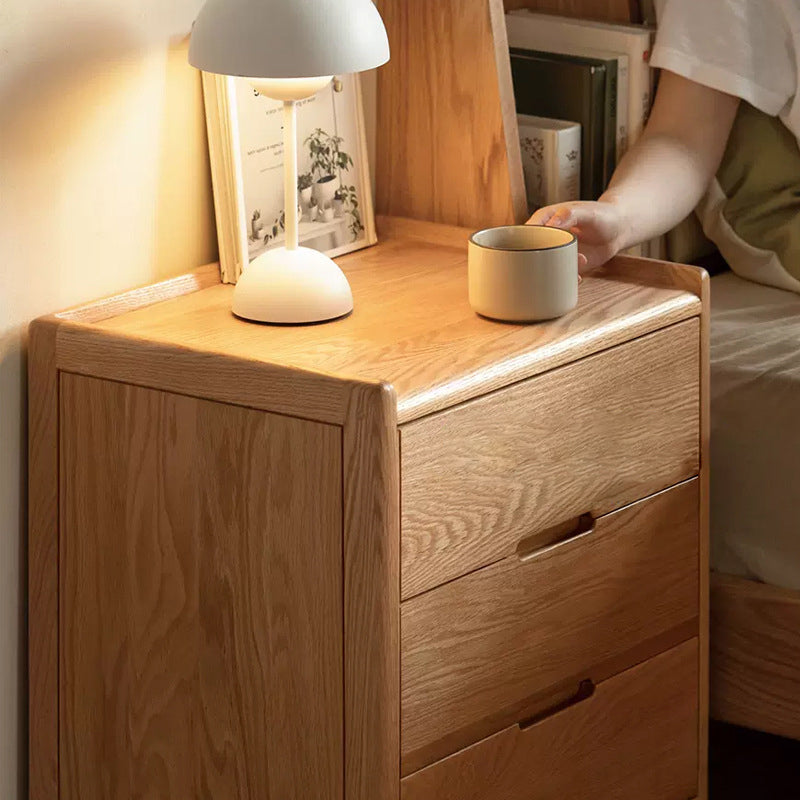 Traditional Vintage Rectangular Solid Wood Nightstand 3-Drawer For Bedroom