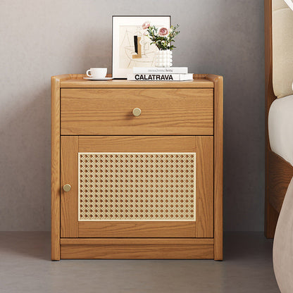 Moderner minimalistischer quadratischer Nachttisch mit Safe aus Gummibaumholz, Stahl und Rattan-Geflecht, 1 Schublade für das Schlafzimmer 