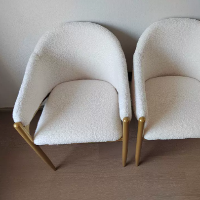 Contemporary Luxury Round Lambswool Carbon Steel Legs Dining Chair Backrest Armrest For Dining Room