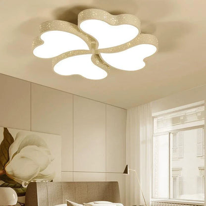 Contemporary Creative Four Leaf Heart Acrylic Shade Hardware LED Flush Mount Ceiling Light For Living Room