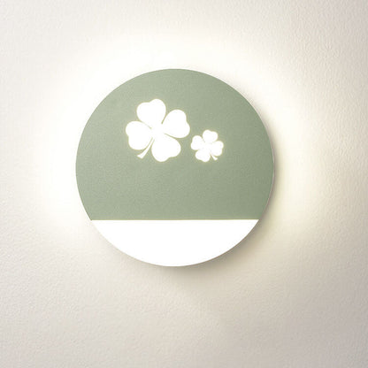 مصباح حائط LED دائري من الأكريليك بتصميم فراشة على شكل برسيم بأربع أوراق إبداعي من نورديك 