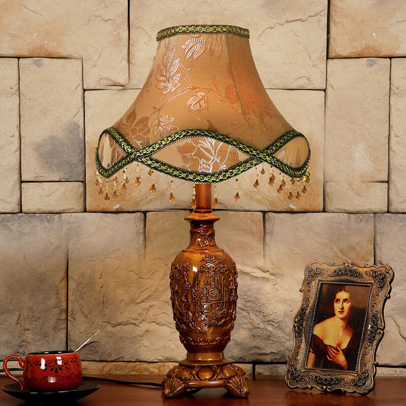 Traditional European Vintage Floral Texture Fabric Pleated Resin Base 1-Light Table Lamp For Home Office