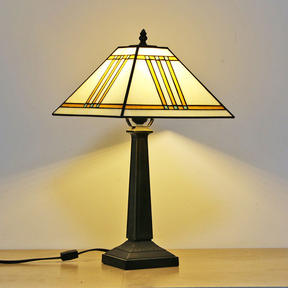 Traditional Tiffany Conic Diamond Deer Alloy Glass 1-Light Table Lamp For Study