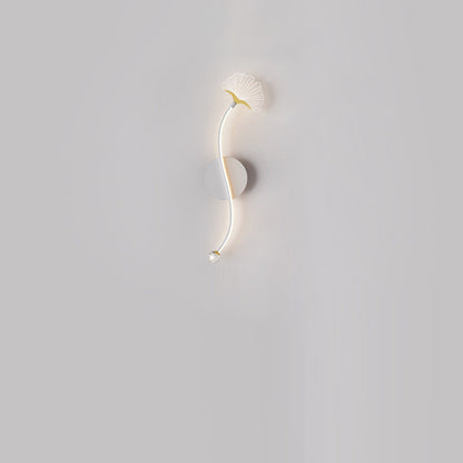 Modern Luxury Iron Aluminum Acrylic Line Ginkgo Leaf LED Wall Sconce Lamp For Bedside