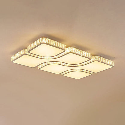 مصباح LED معدني مستطيل الشكل فاخر باللون الذهبي بتصميم عصري 