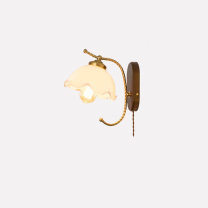 French Vintage Cream Glass Petal 1-Light Wall Sconce Lamp