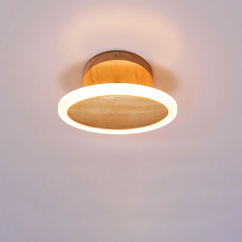 مصباح سقف LED بيضاوي الشكل بتصميم عصري بسيط مع قاعدة شبه مستوية 
