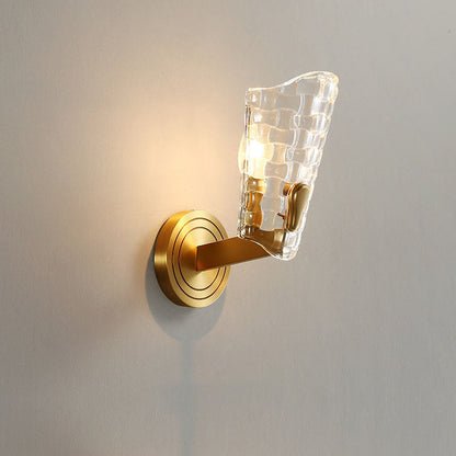 مصباح حائطي فاخر من Nordic Light مصنوع بالكامل من النحاس والزجاج بنصف ضوء 