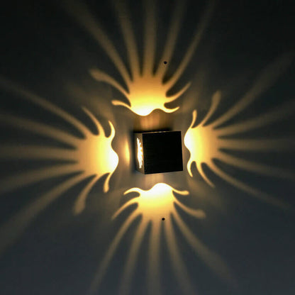 مصباح حائط زخرفي LED على شكل ذيل فينيكس من الألومنيوم من Creative Square 