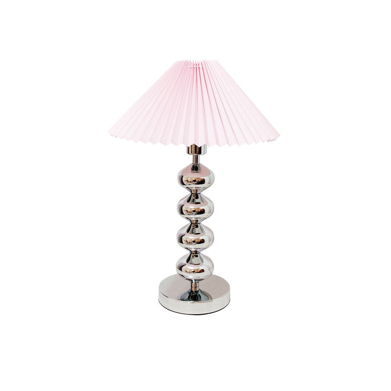 Modern Light Luxury Simple Wrought Iron Pleats 1-Light Table Lamp
