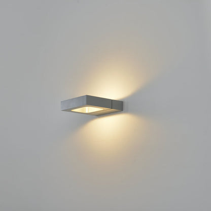 مصباح حائط LED دوار بتصميم مربع بسيط وعصري 
