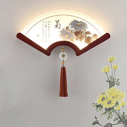 Traditional Chinese Scalloped Acrylic Plant Elements Shade Wooden Edge LED Wall Sconce Lamp For Living Room