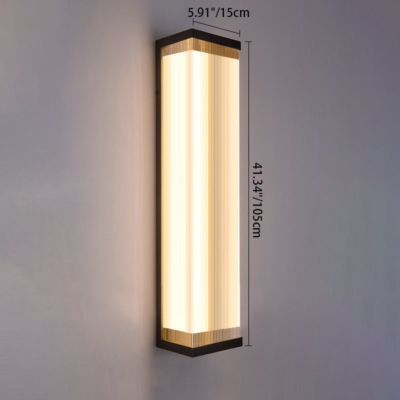 مصباح حائط خارجي LED مستطيل الشكل مصنوع من الفولاذ المقاوم للصدأ والأكريليك بتصميم عصري بسيط ومقاوم للماء للفناء الخارجي 