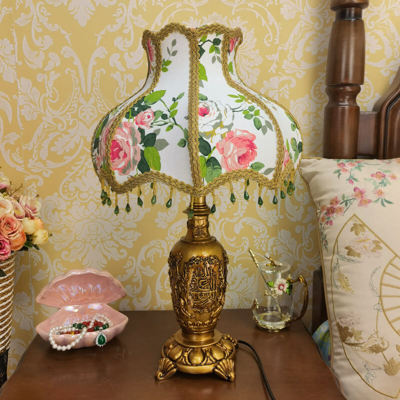 Traditional European Vintage Floral Texture Fabric Pleated Resin Base 1-Light Table Lamp For Home Office