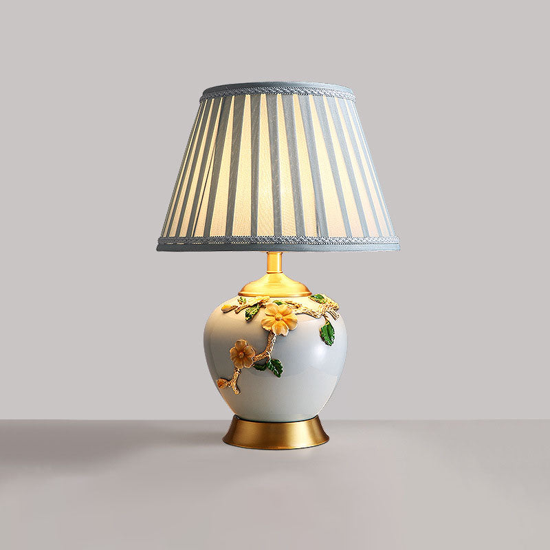 Traditional Chinese Ceramic Enamel Fabric 1-Light Table Lamp For Living Room