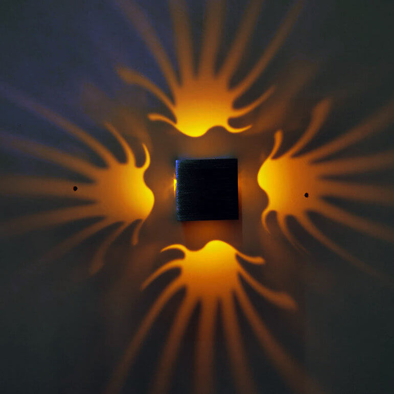 مصباح حائط زخرفي LED على شكل ذيل فينيكس من الألومنيوم من Creative Square 
